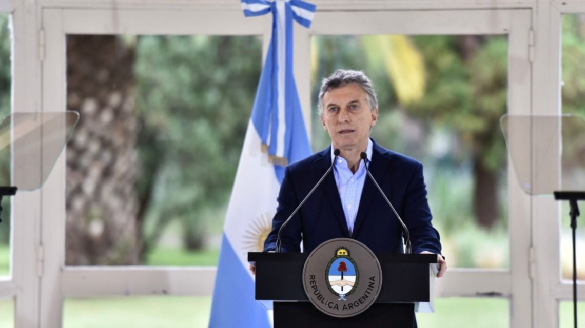 Mauricio Macri anuncia medidas econômicas.